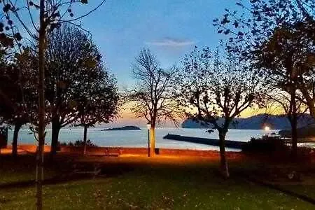 Kai Etxea , El Mismo Puerto De Bermeo Lägenhet